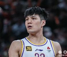 媒体人：广州得到陈国豪！广东出两人换得焦泊乔！北控拿大钱！