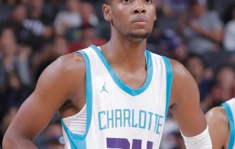 极速电竞比分网-5进球6失误7犯规！乔老板钦点探花郎夏联首秀低迷