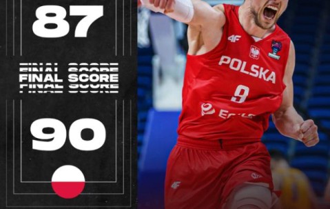 极速电竞app-掀翻卫冕冠军杀入四强！波兰黄金一代化身最强黑马